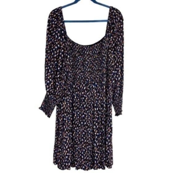 Eloquii Smocked Puff Sleeve Mini Dress - Picture 6 of 8
